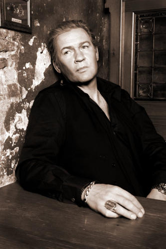 johnny%20logan%202008.jpg